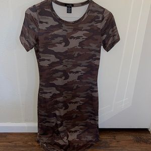 Camo print t-shirt dress
